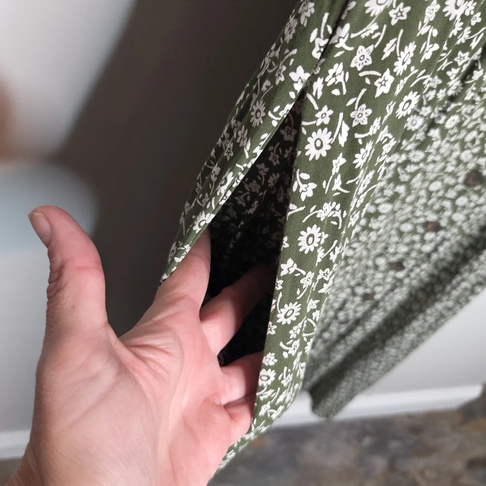 Madewell Button-Front Floral Green Dress in Ditsy Daze, Size XXS - Picture 8 of 10